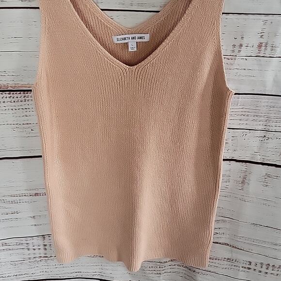 Elizabeth and James Peach Pink V Neck Ribbed Knit Minimal Tank Top Size Large - Picture 2 of 9